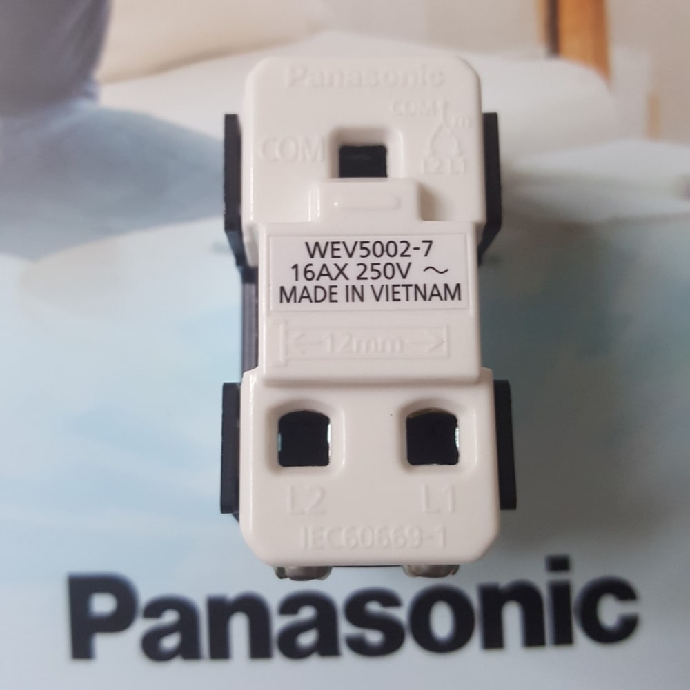 Công Tắc 3 Cực Panasonic : Đặc Điểm, Cấu Tạo, Nơi Bán Uy Tín